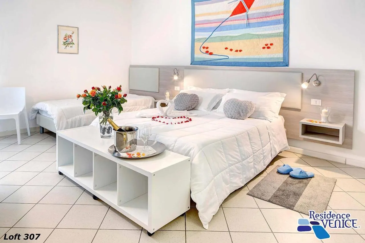 Venice Aparthotel Quarto d'Altino 3*,